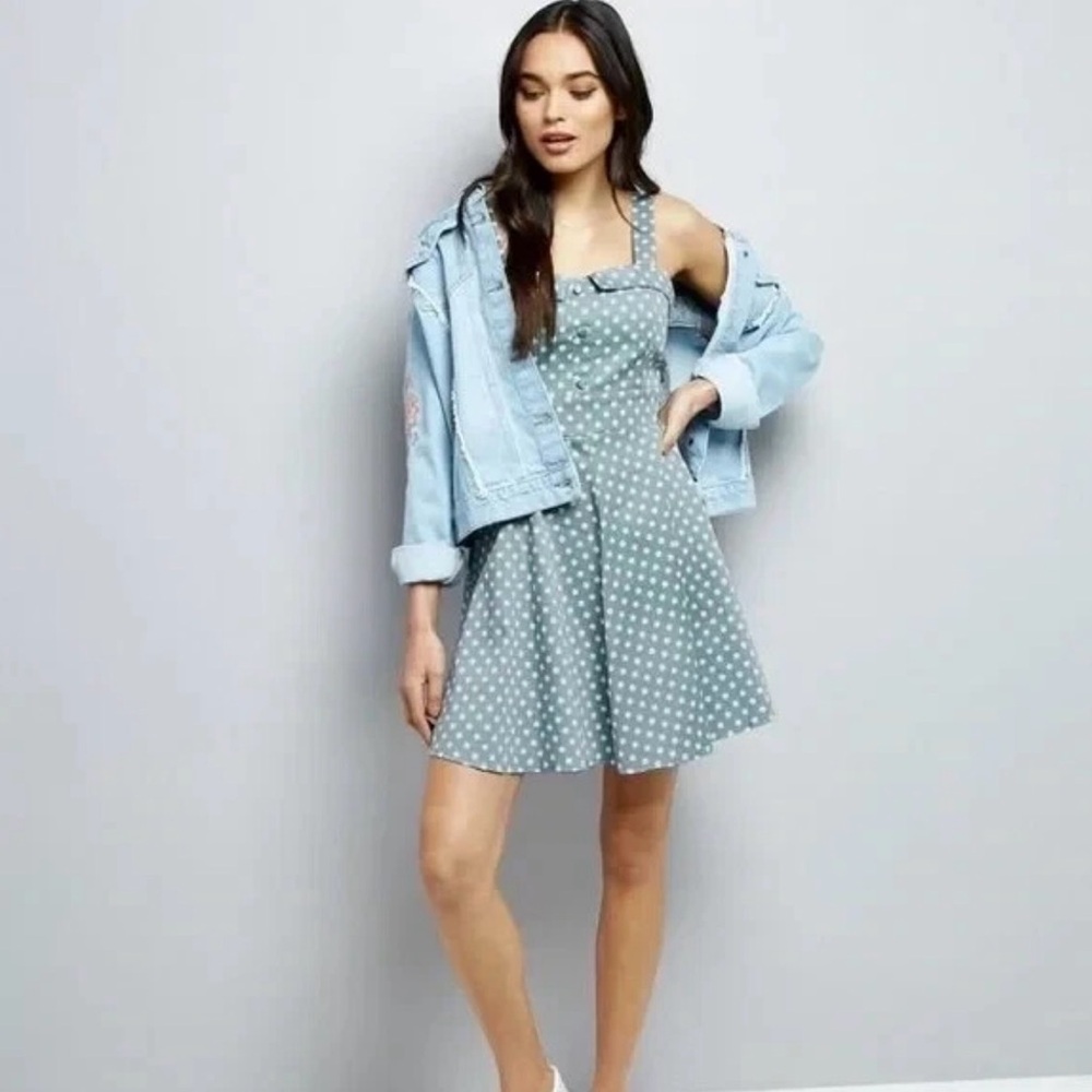 Apricot Fit and Flare Sage Green Polka Dot Sweetheart Neckline Dress Sz Small
